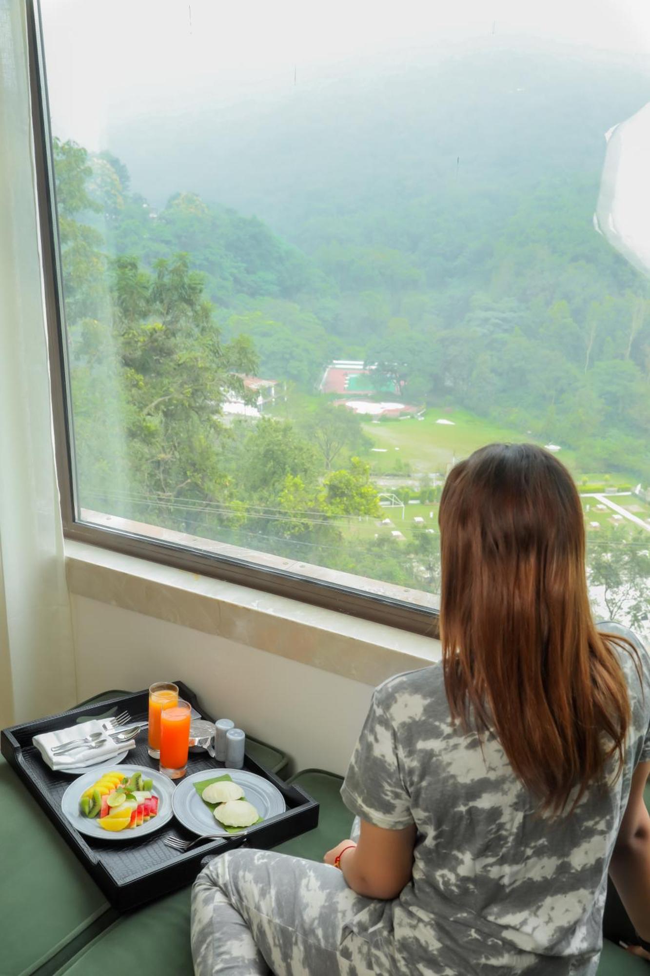 The Prominence Mussoorie Road Dehradun Hotel Eksteriør billede
