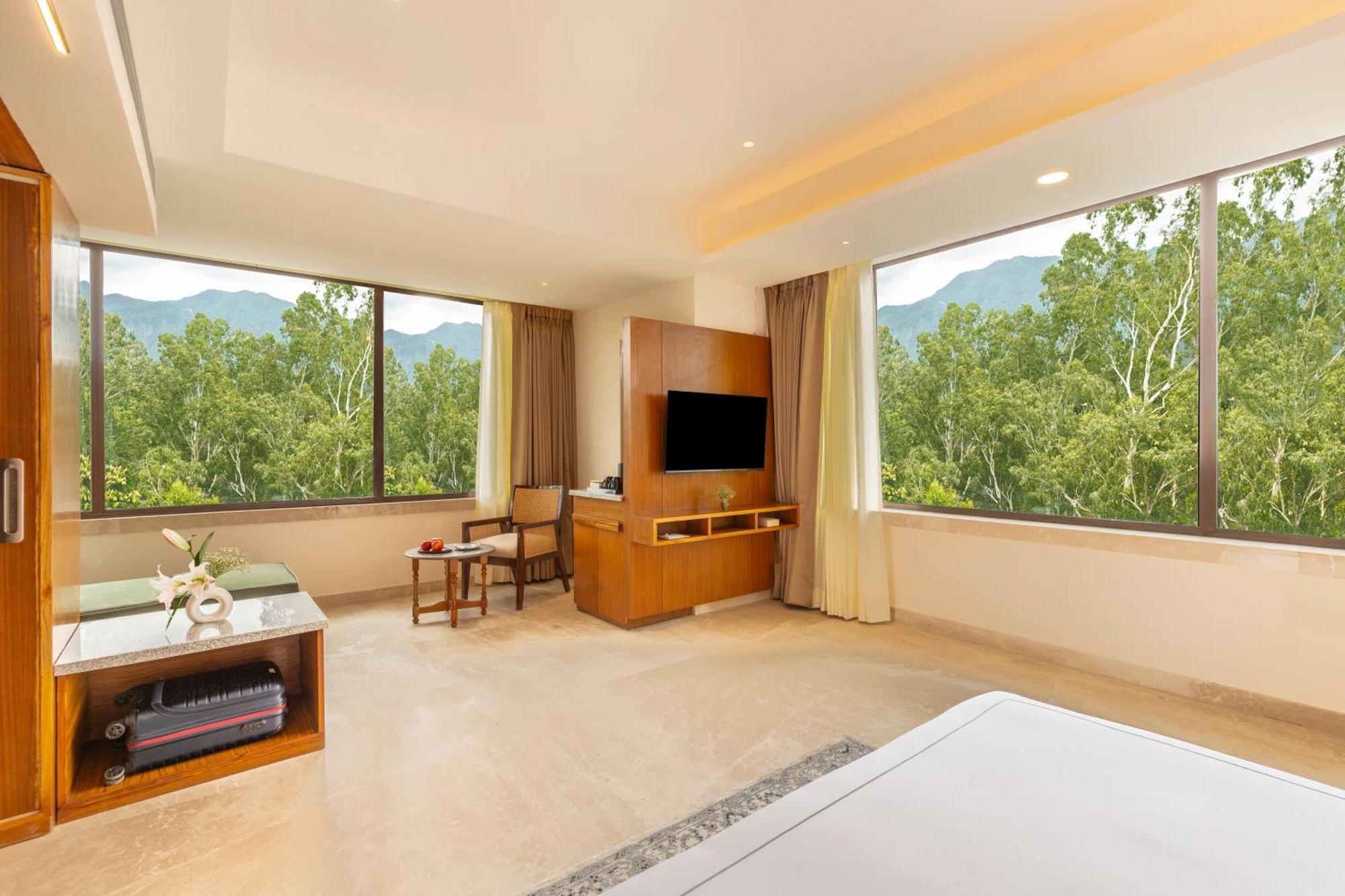 The Prominence Mussoorie Road Dehradun Hotel Eksteriør billede